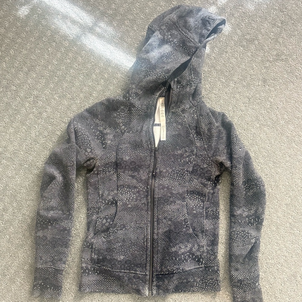 Lululemon Black and White Scuba Zip-Up